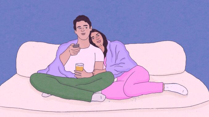 People in the happiest relationships do 5 things during weekdays