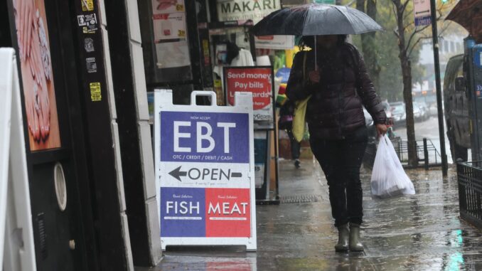 Trump admin seeks block on food stamps order